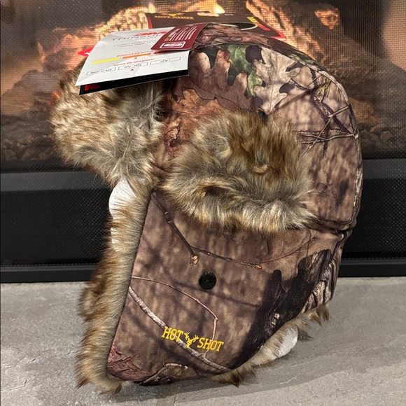 Hot Shot Mossy Oak 3M Thinsulate insulation,odor X,heat factor,earflap,fur/quilt - Picture 2 of 13
